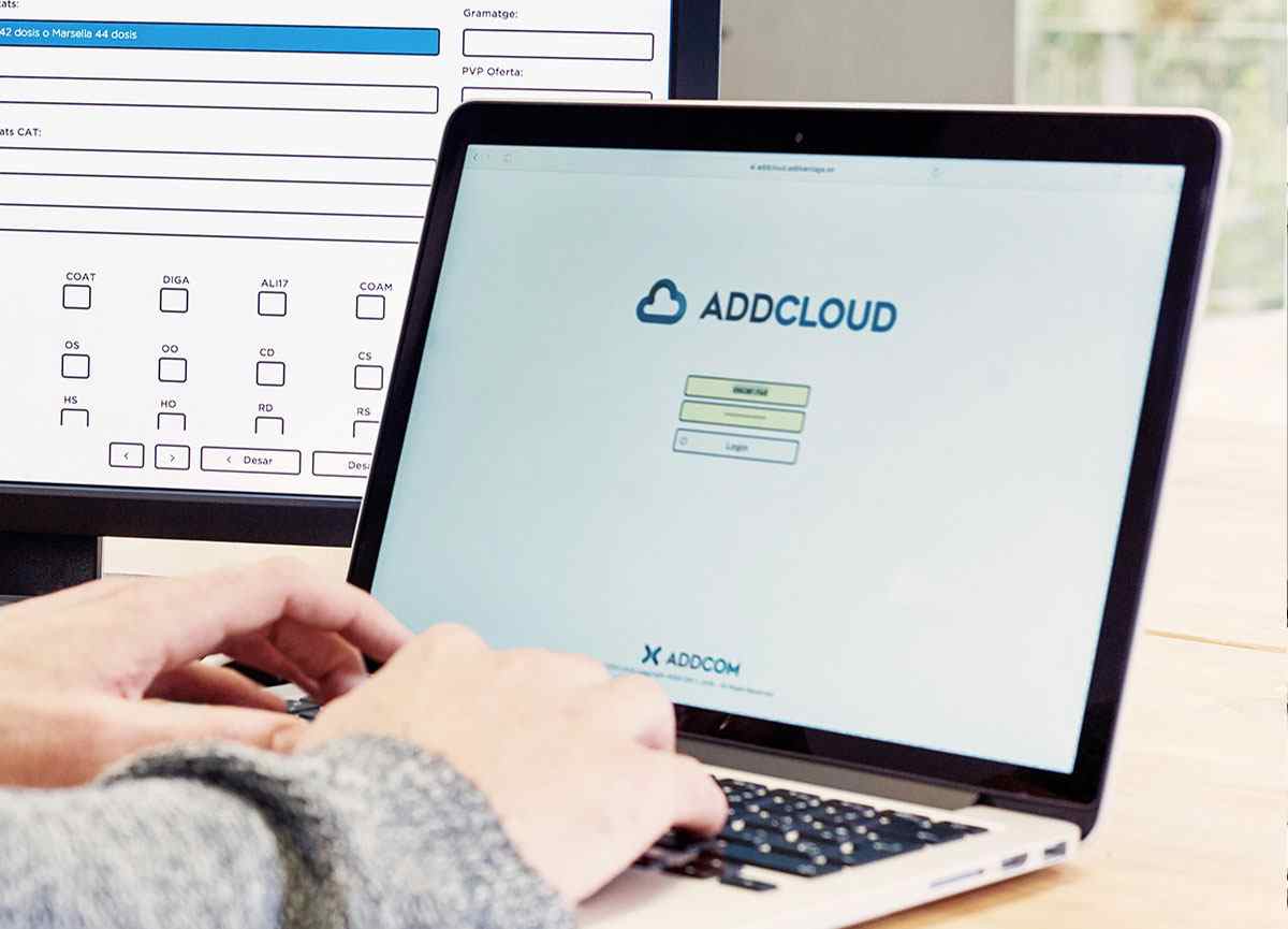 Addcom data service addcloud